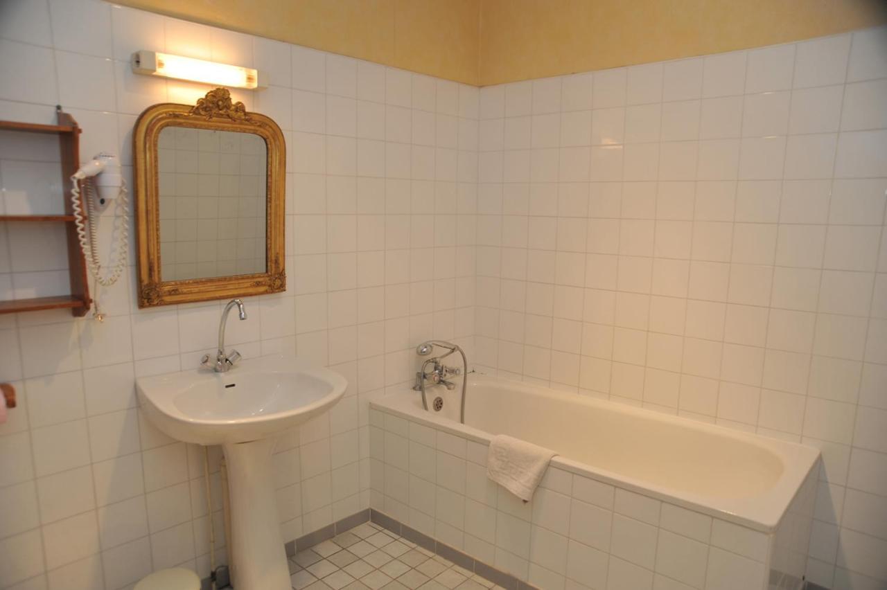 Chambres & Studios Chateau Saint Vincent 巴扎斯 外观 照片