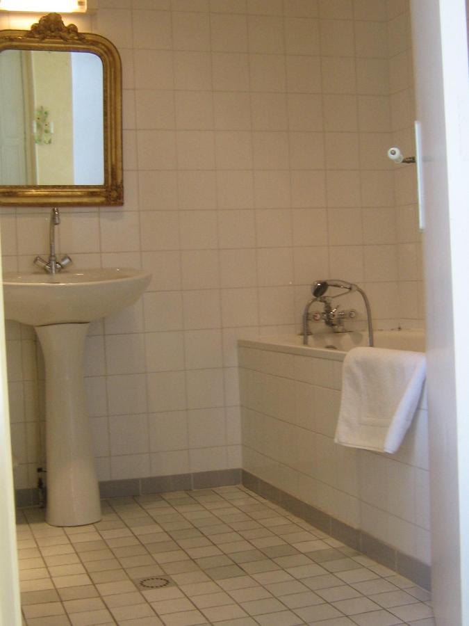 Chambres & Studios Chateau Saint Vincent 巴扎斯 客房 照片